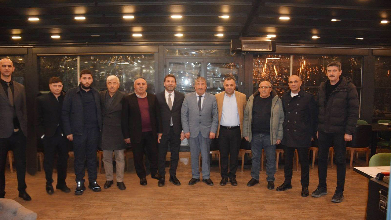 Sarıkaya’da Birlik Sofrası: Ticaret Borsası İftarında Ekonomi ve Gönül Bağları Güçlendi!
