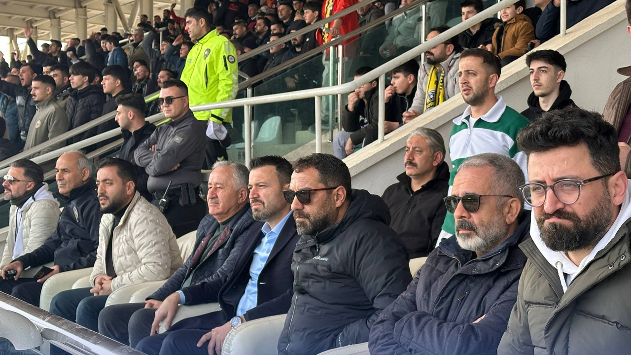 AK Parti Yozgat Milletvekili Şahan’dan Sorgun Belediyespor’a Destek