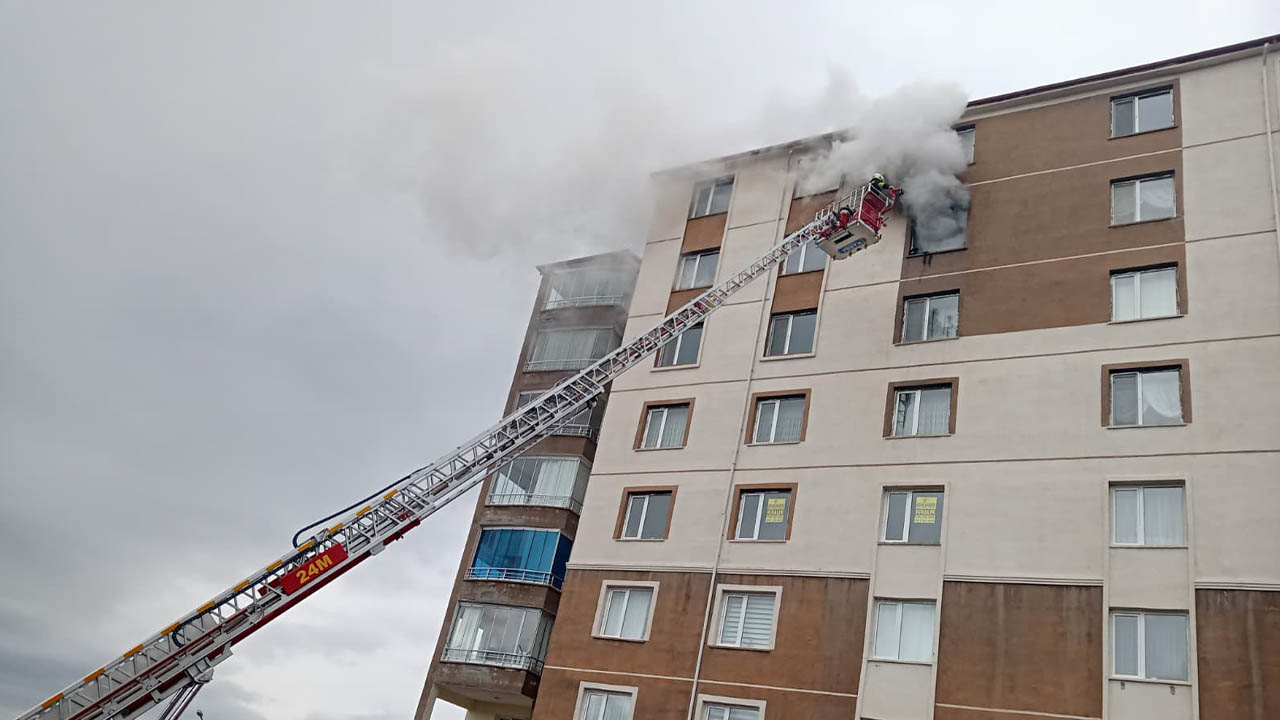 Yozgat’ta Apartman Yangınında korku dolu anlar