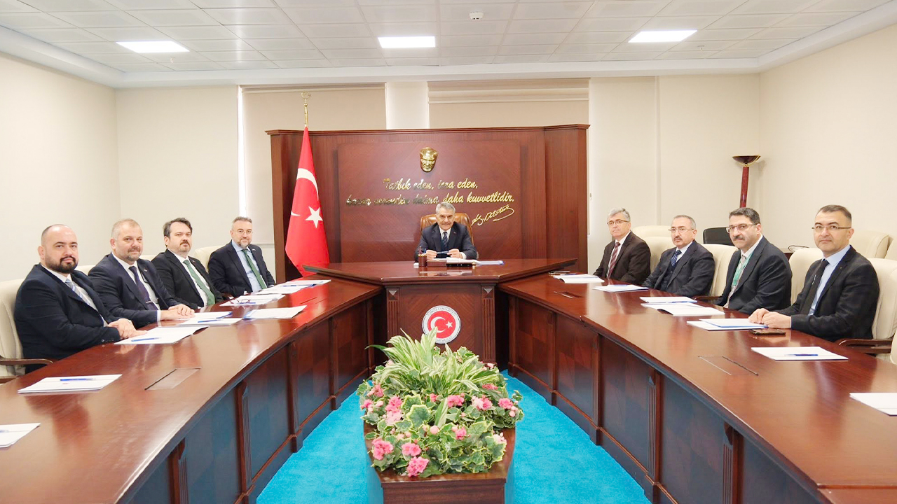 Yozgat’ta Hastane Koordinasyon Toplantısı: Sağlıkta İş Birliği Güçleniyor