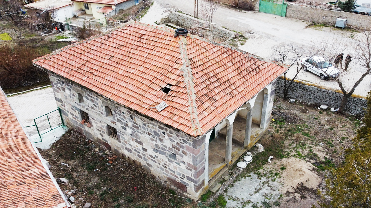 Yozgat Bahçecik Köyü Camii İçin Restorasyon Çağrısı: Tarihi Miras İbadete Açılmayı Bekliyor