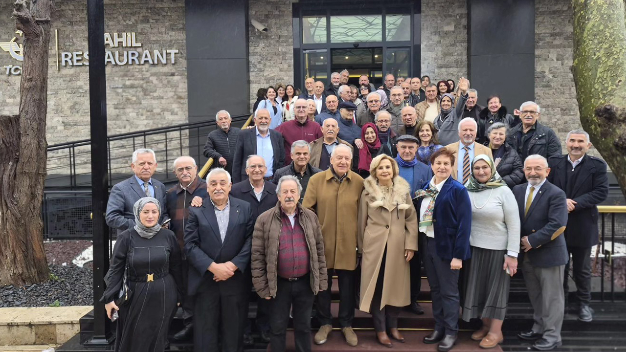 Yozgat Belediye Başkanı Dr. Kazım Arslan 44 yıl sonra buluştu