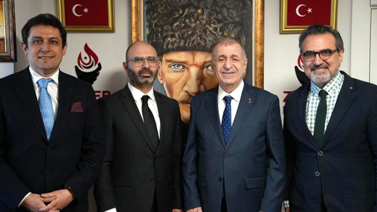 Ankara’nın Tanınmış Doktorları Zafer Partisi’ne Katıldı: Prof. Dr. Ahmet İlkay Işıkay da Üye Oldu