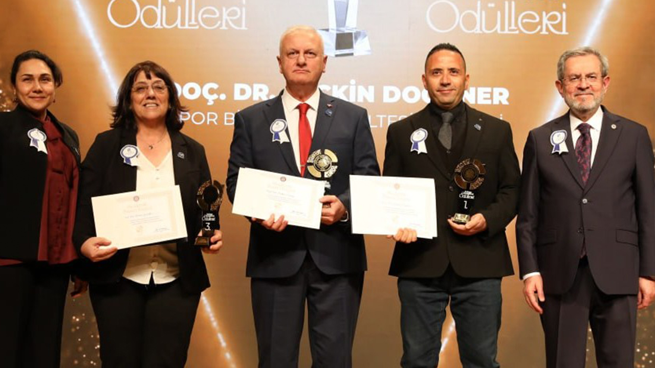 Ankara Üniversitesi Ödülleri 2026 Sahiplerini Buldu: Spor Bilimleri Fakültesi’ne Üç Büyük Ödül