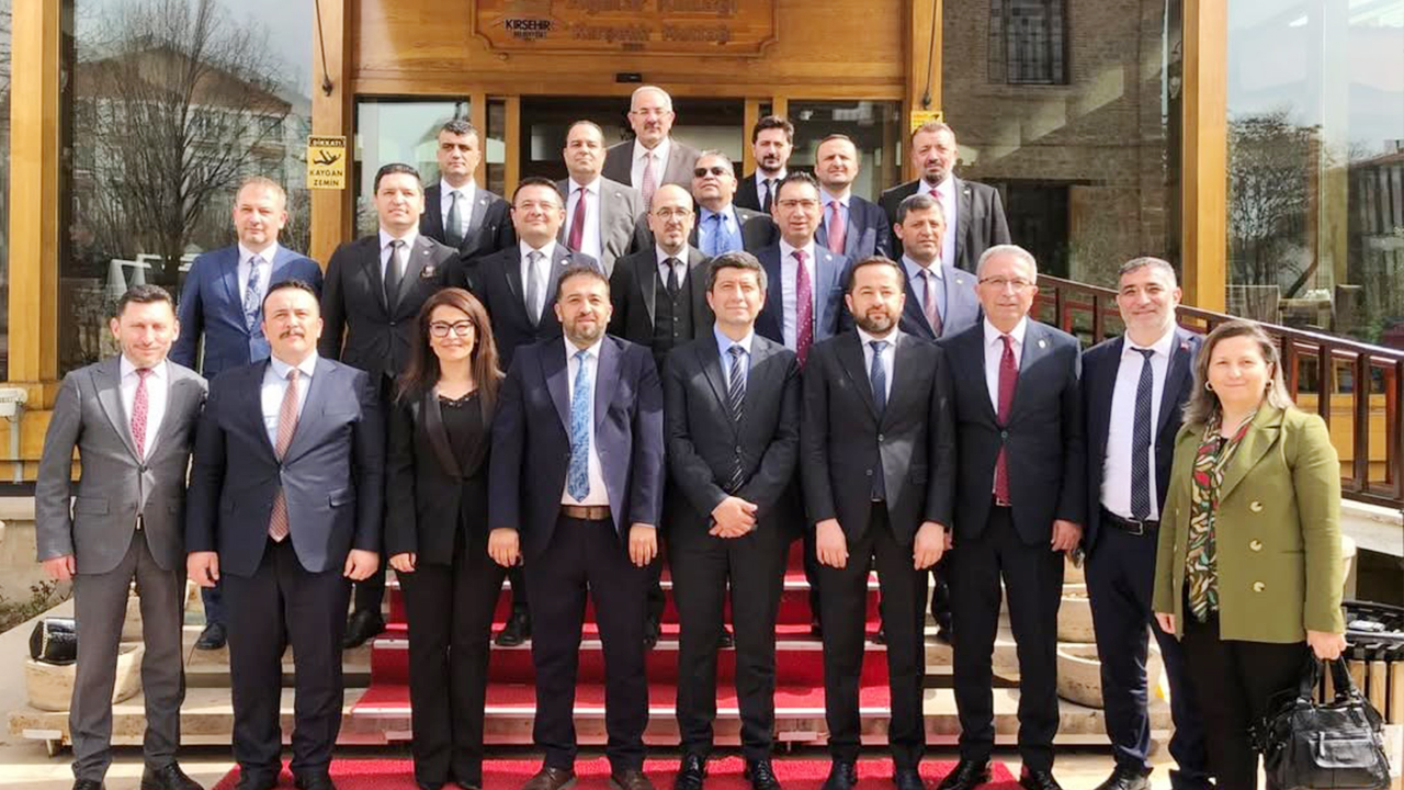 Yozgat Barosu’ndan ÇABA Projesi Hamlesi: Çocuk Dostu Adalet Eğitimi ve Bölge Toplantılarına Yoğun Katılım