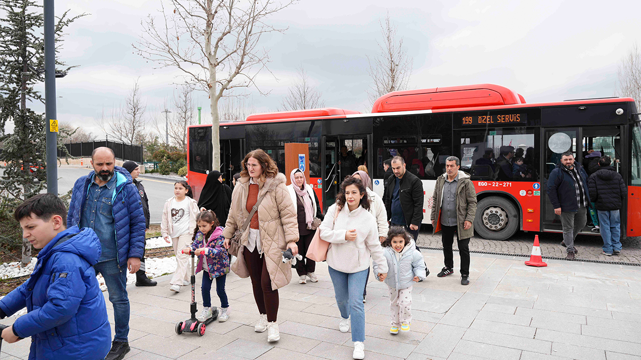 Başkentliler Ramazan Bayramı’nı Ankara’nın Parklarında Eğlence ve Dinlenmeyle Geçirdi