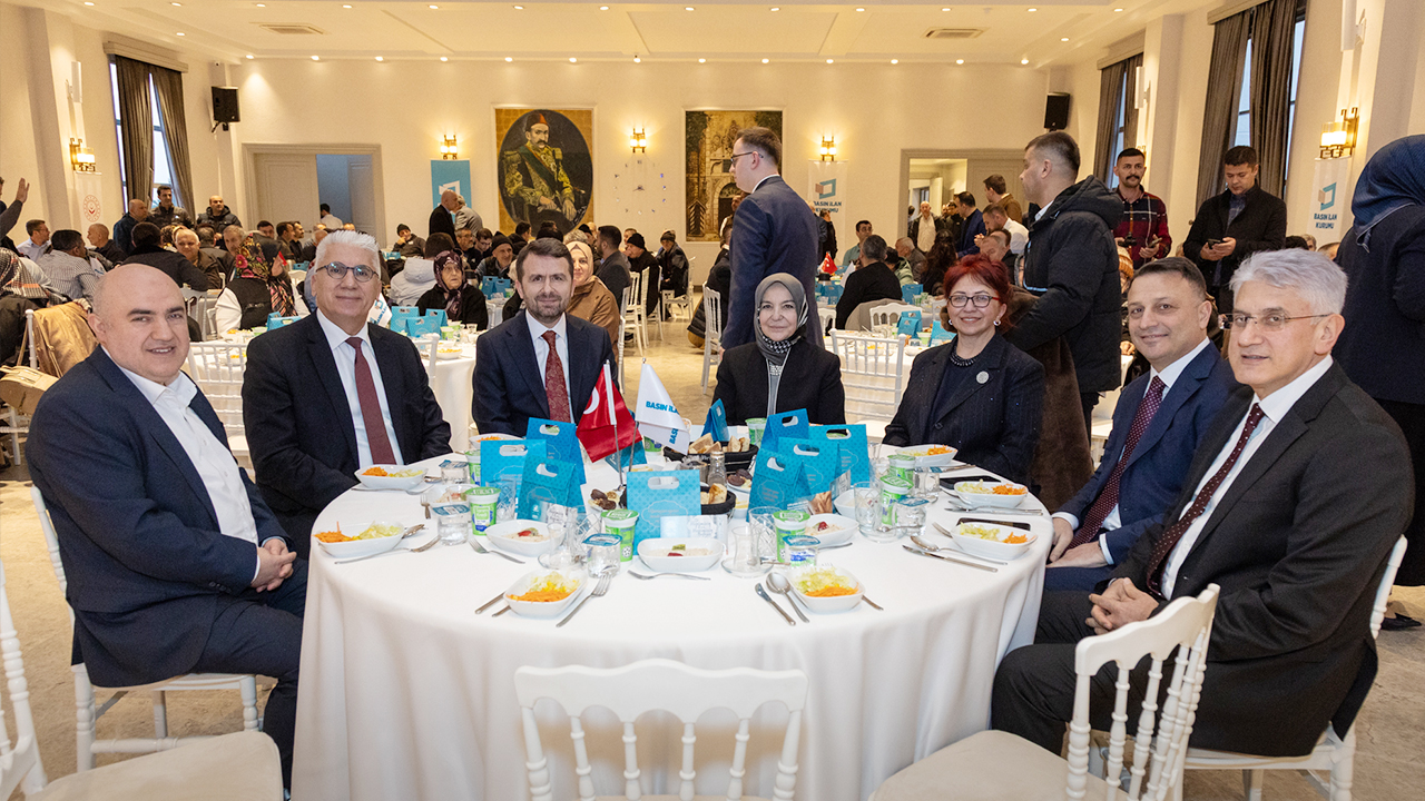 Basın İlan Kurumu, Darülaceze’de Geleneksel İftar Sofrasını Kurdu