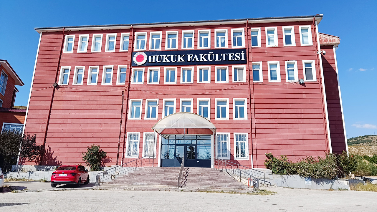 Yozgat Bozok Üniversitesi’nde Dev Panel: Hukuk, Kültür ve İnsan Hakları Masaya Yatırılıyor