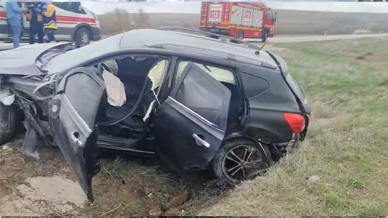 Yozgat’ta faciaya ramak kala! Cip devrildi!