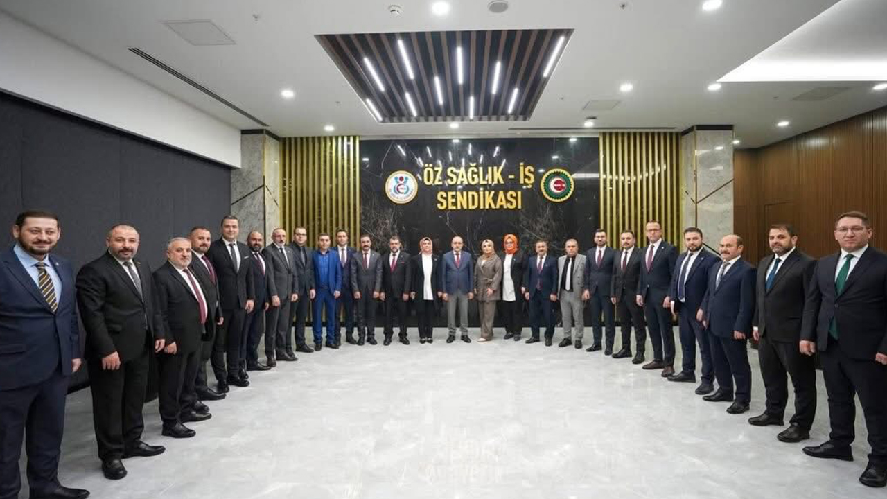 Öz Sağlık-İş Yozgat Şube Başkanı Mehmet Akyol Bölgesel Başkanlar Kurulu Toplantısına Katıldı