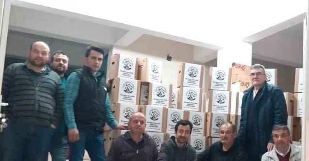 Mahalle derneğinden ihtiyaç sahiplerine yardım kolisi
