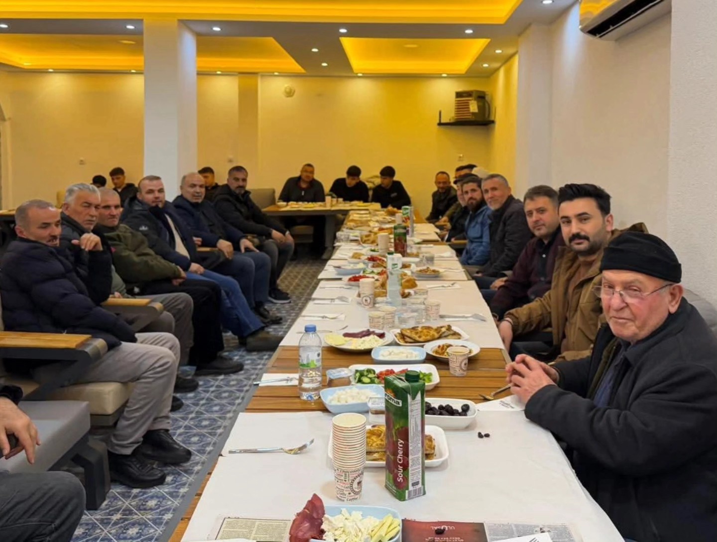 Uzunlu’da Sahur Sofrasında Birlik ve Muhabbet