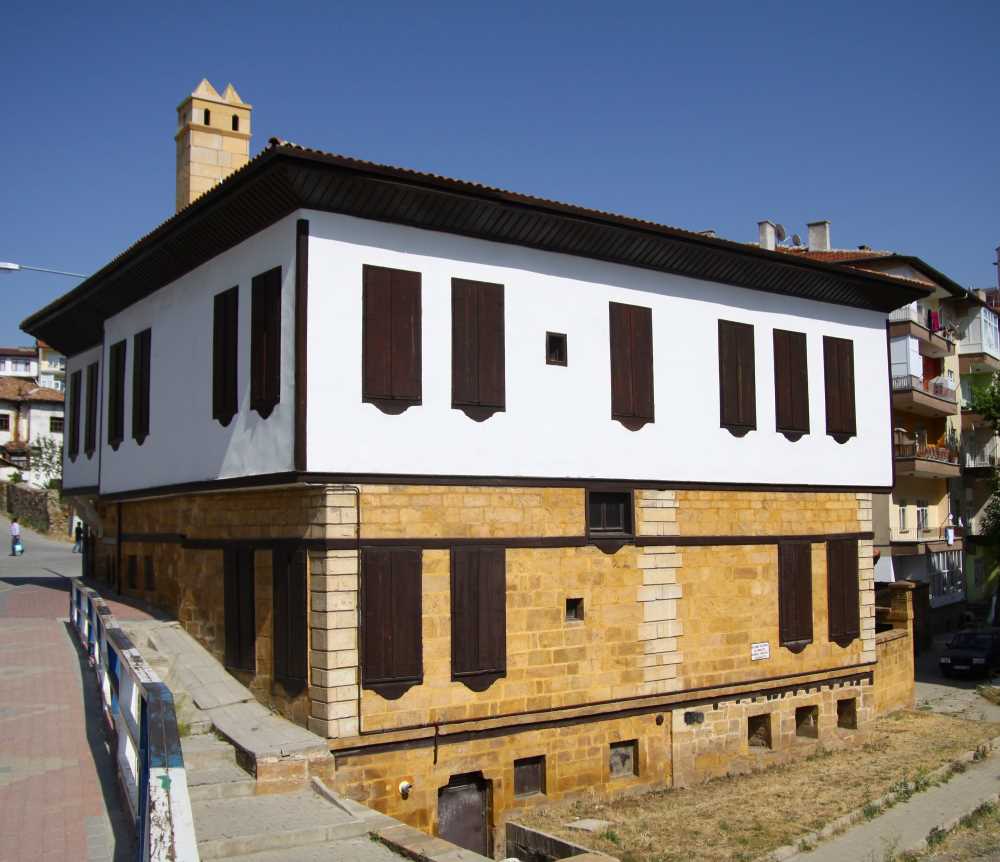 Karslıoğlu Konağı: Atatürk’ün Yozgat’taki Tarihi Konaklama Yeri