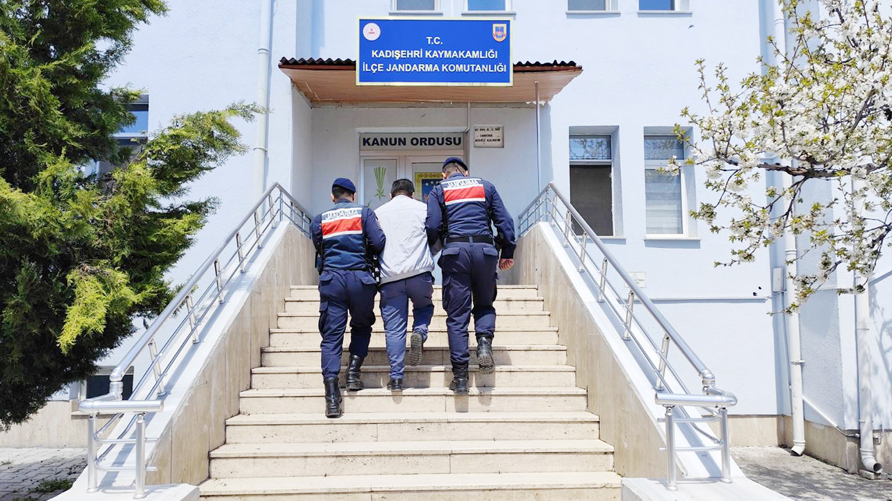 Yozgat’ta Jandarmadan Eş Zamanlı Operasyon
