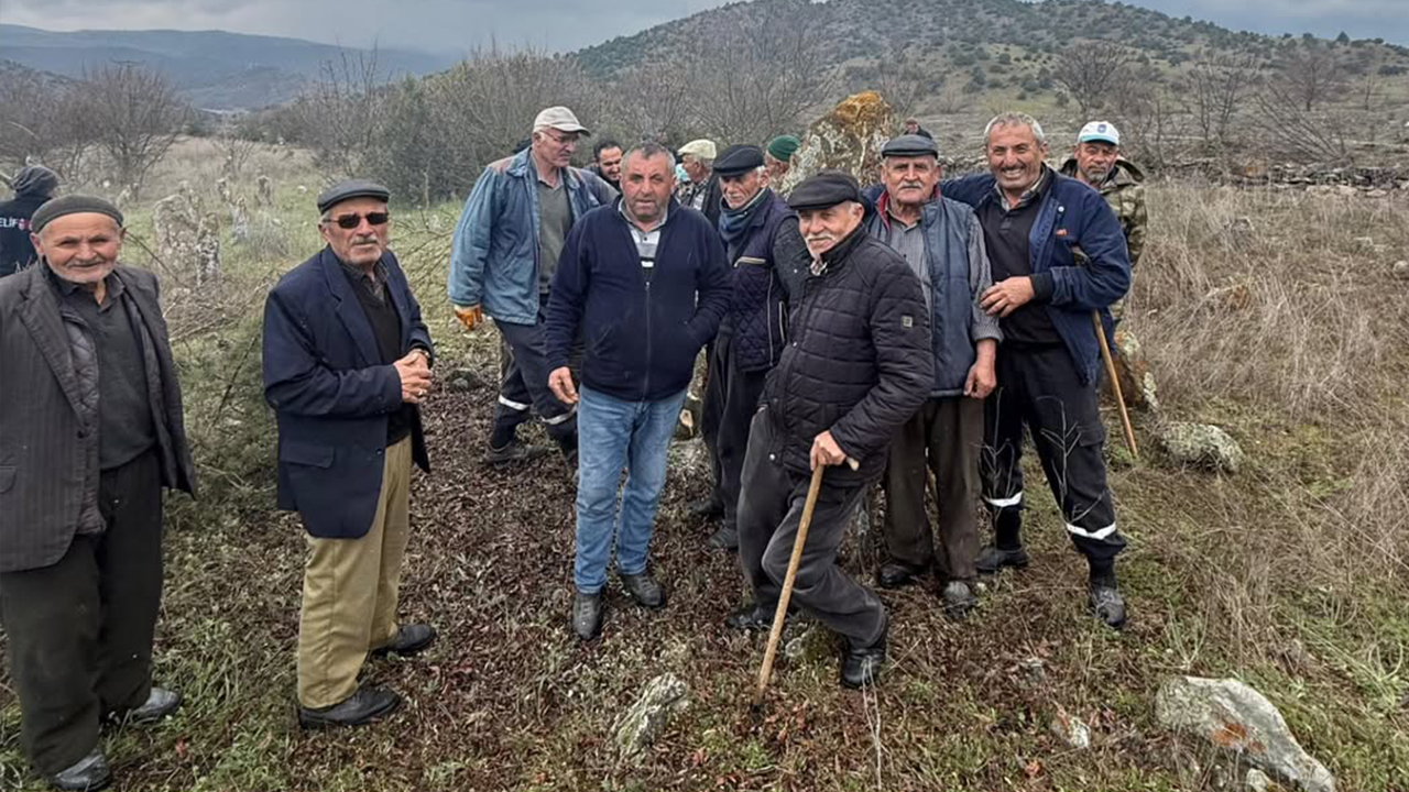 Ankara Çandır Köyü Derneği’nden Anlamlı Etkinlik: Mezarlıkta Fidan Dikimi ve Vefa Mesajı