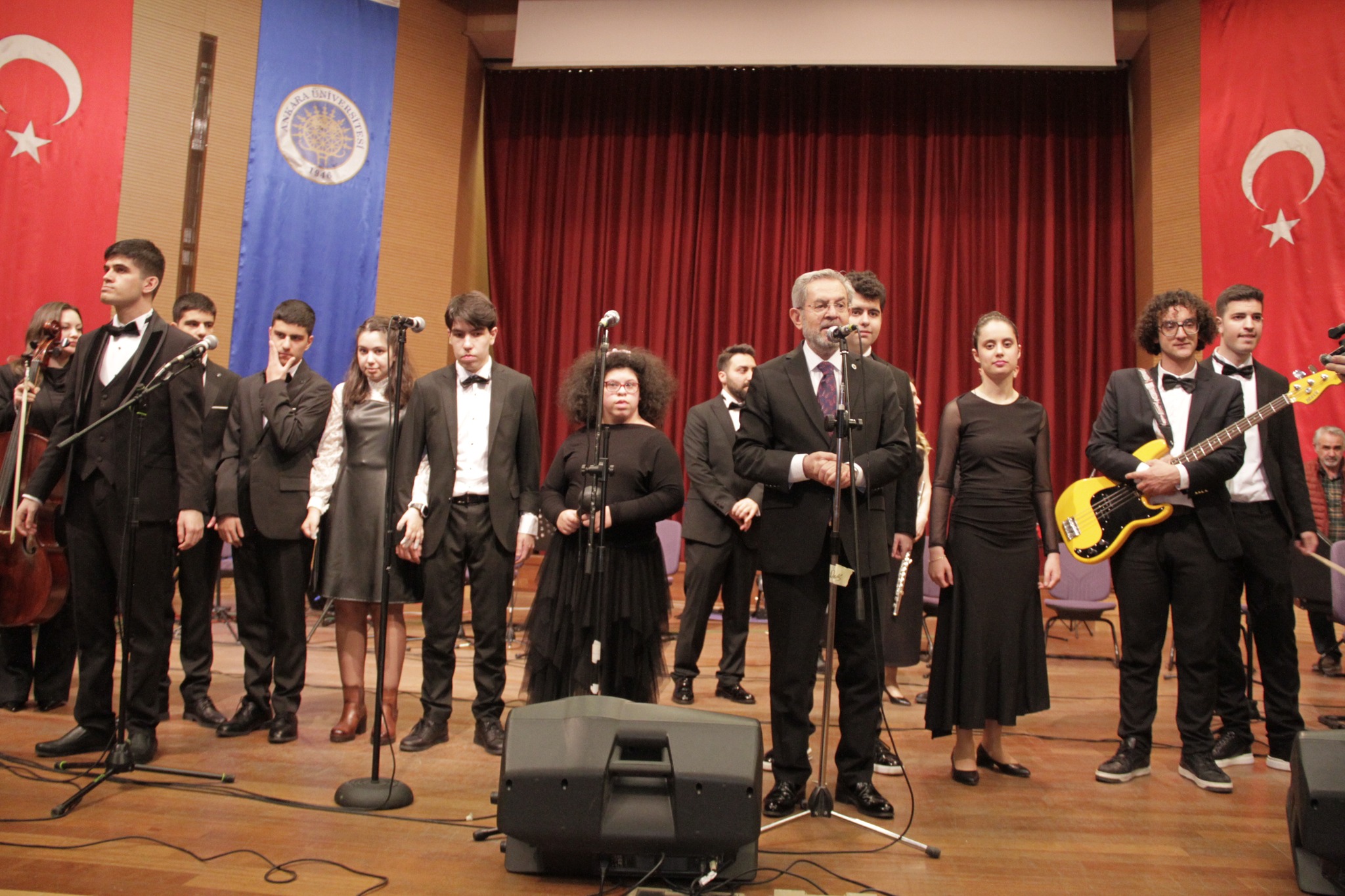Ankara Tıp Fakültesi’nde Otizm Farkındalık Günü: “Bizim Orkestra”dan Duygu Dolu Konser