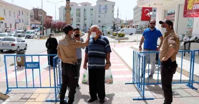 Yozgat’ta maskesi olmayanlar Lise Caddesi’ne alınmadı