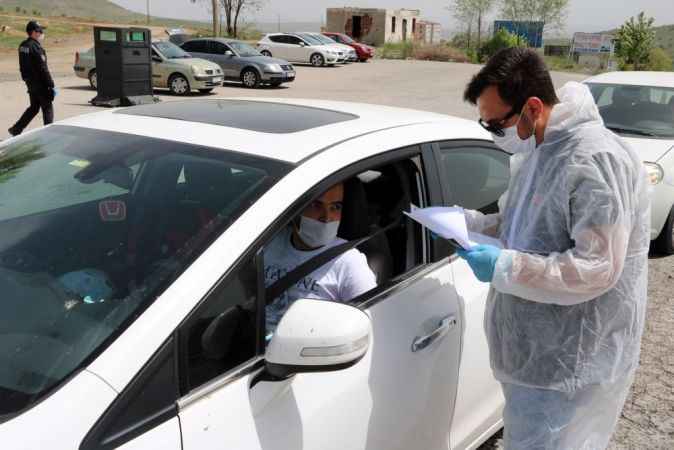 Yozgat'ta Koronavirüs tedbirlerine uymayanlara bin 752 kişiye 2 milyon 421 bin 594 lira ceza yazıldı