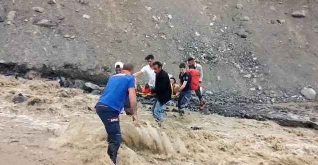 Kırsalda ayağı kırılan vatandaş kurtarıldı