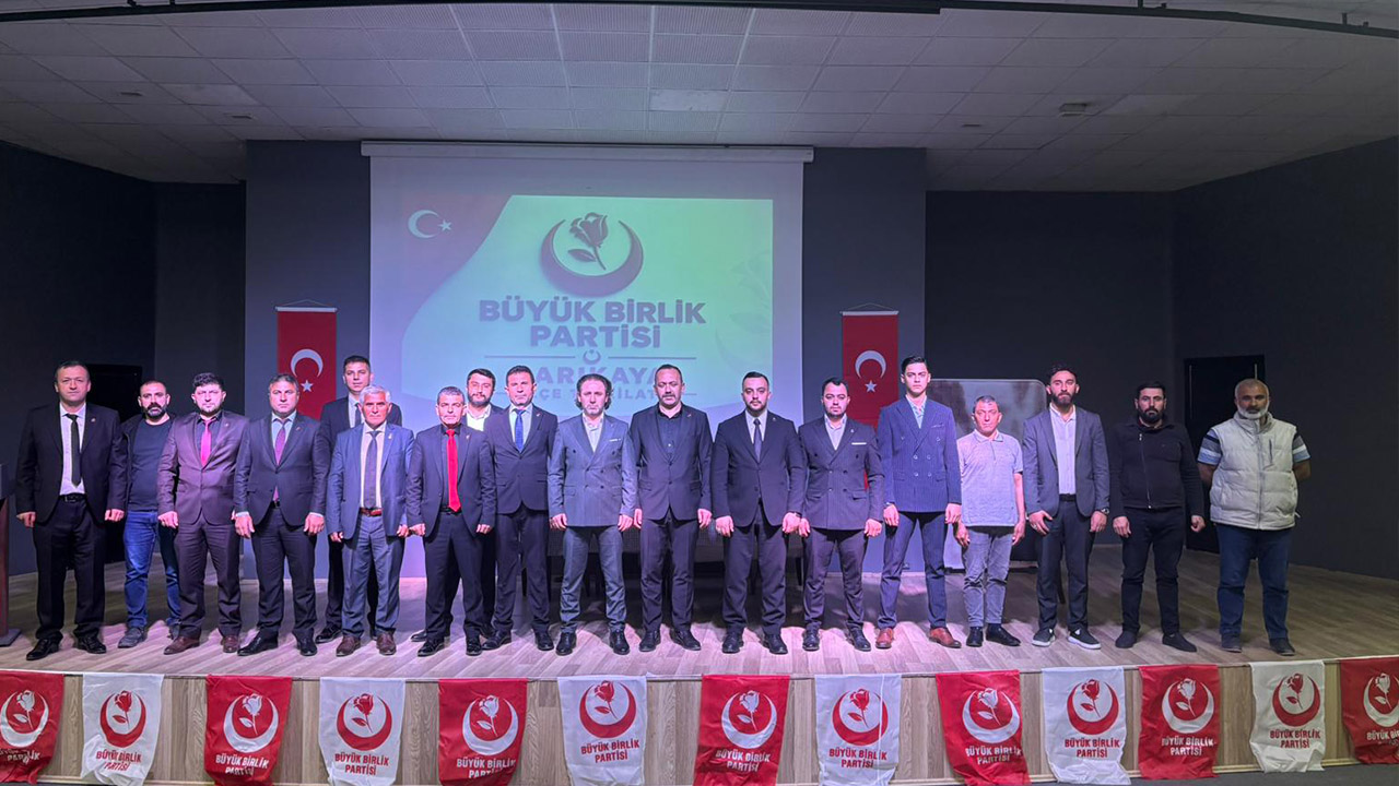 BBP Sarıkaya İlçe Kongresi Coşkuyla Gerçekleşti: Emir Erciyas Yeni Başkan Seçildi