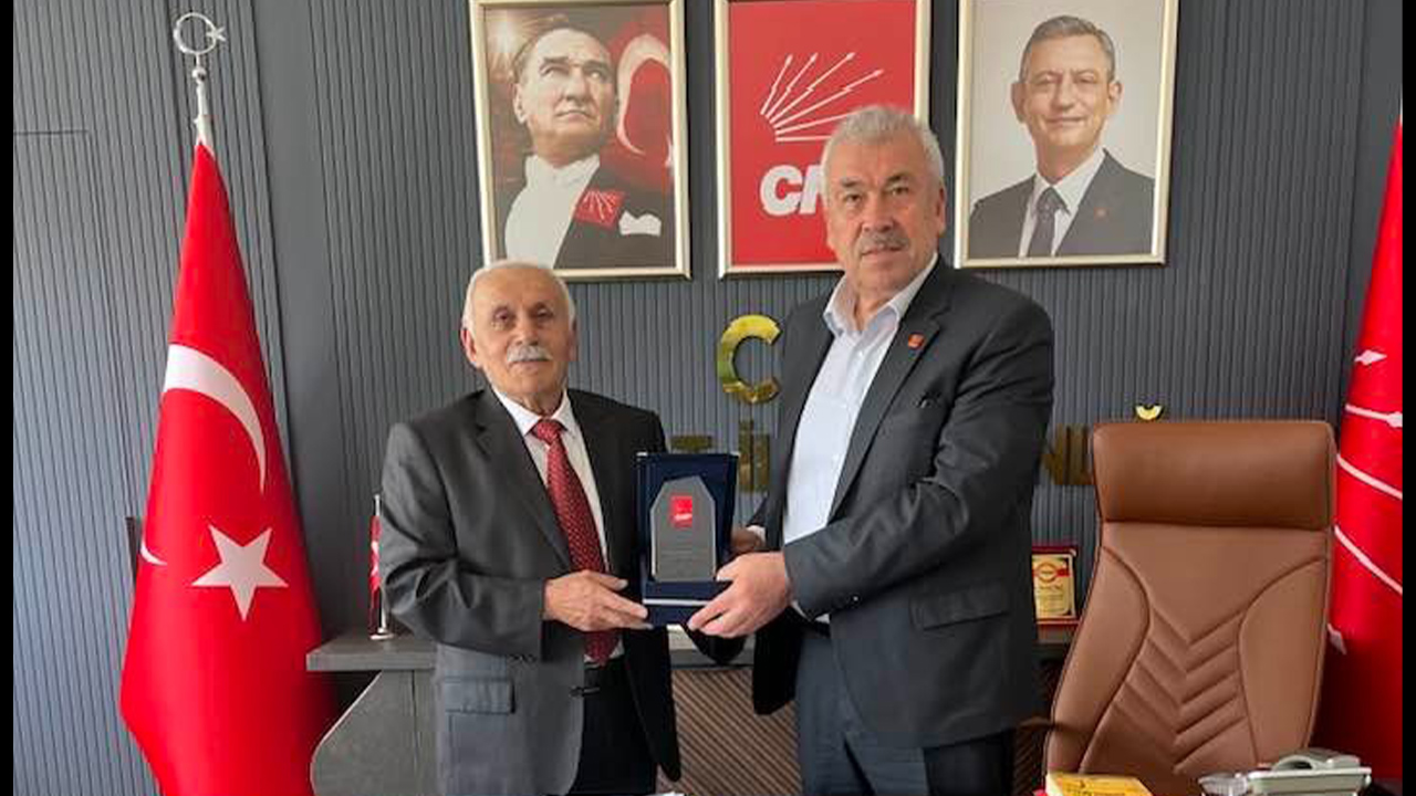 Yozgat’ta CHP İl Başkanlığı’na Hayırlı Olsun Ziyareti: Esnaf Temsilcisi Fazlı Hansu’dan Destek