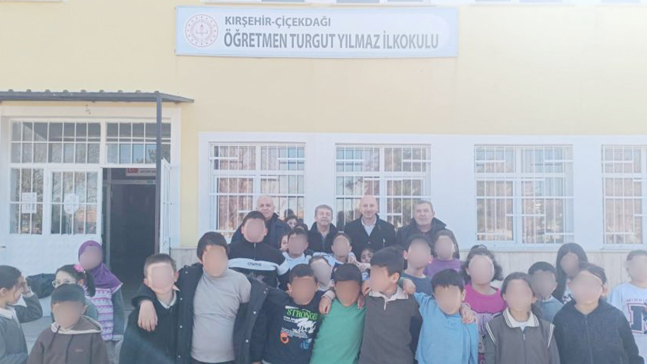 Yerköy ve Çiçekdağı’nda Örnek Dayanışma: Yüzlerce Öğrenciye Giysi, Kitap ve Müzik Aleti Desteği