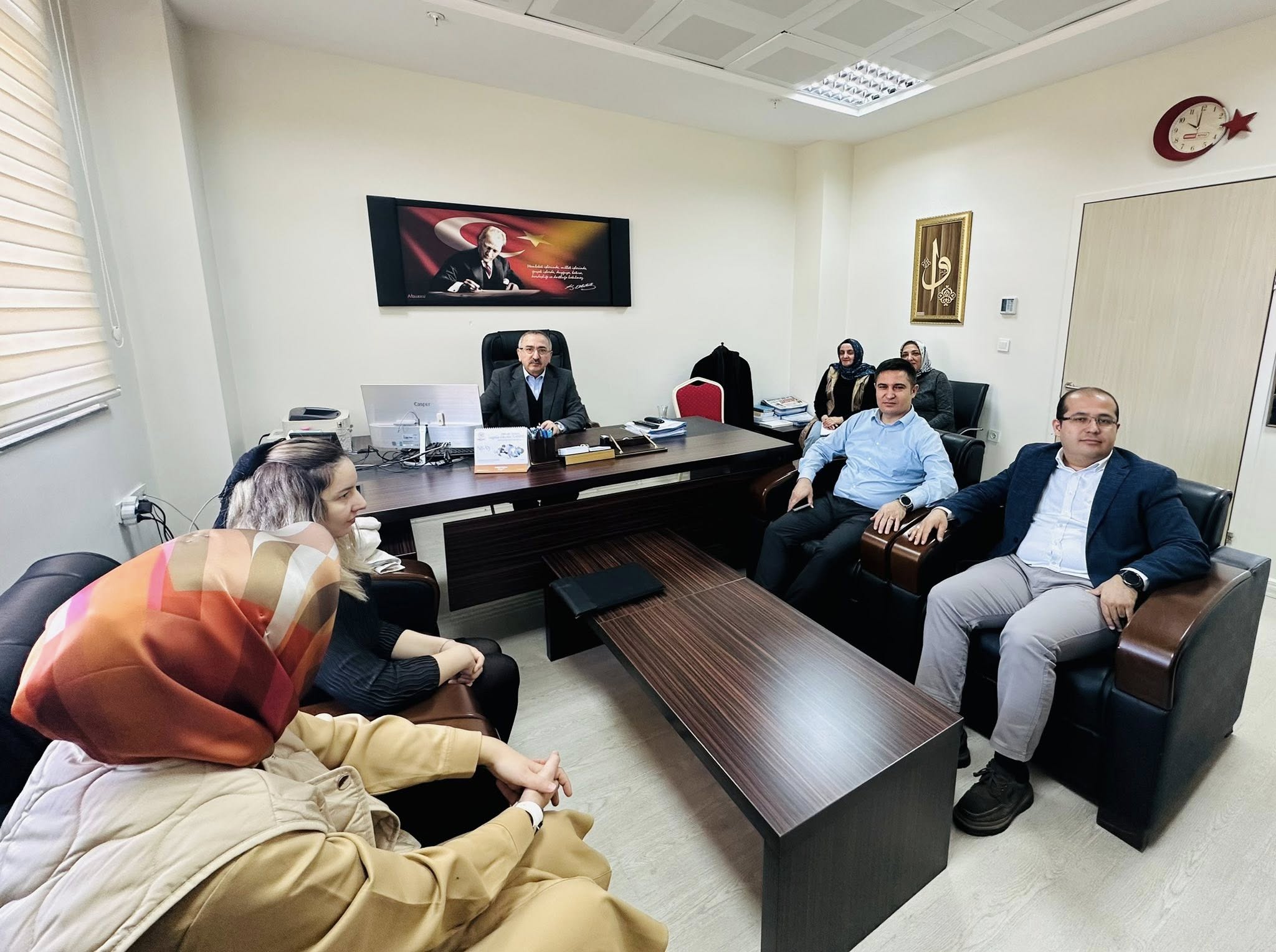 Yozgat’ta Evde Sağlık Hizmetleri Toplantısı: Hizmet Kalitesi İçin Yeni Kararlar Alındı