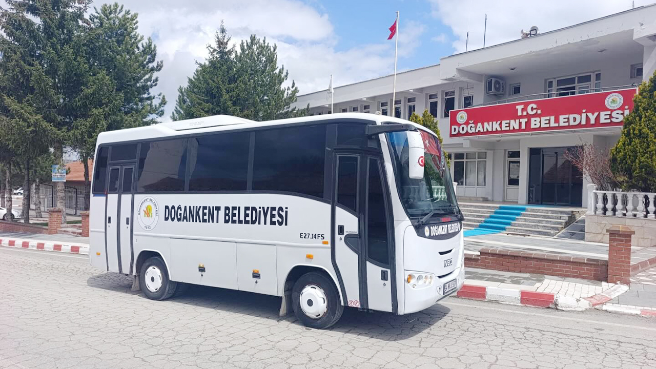 Doğankent Belediyesi’nde Ulaşım Atağı: Belediye Filosuna Yeni Midibüs Kazandırıldı