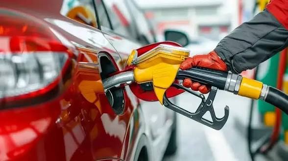 Önce indirim sonra zam: Brent petrol yükselişe geçti