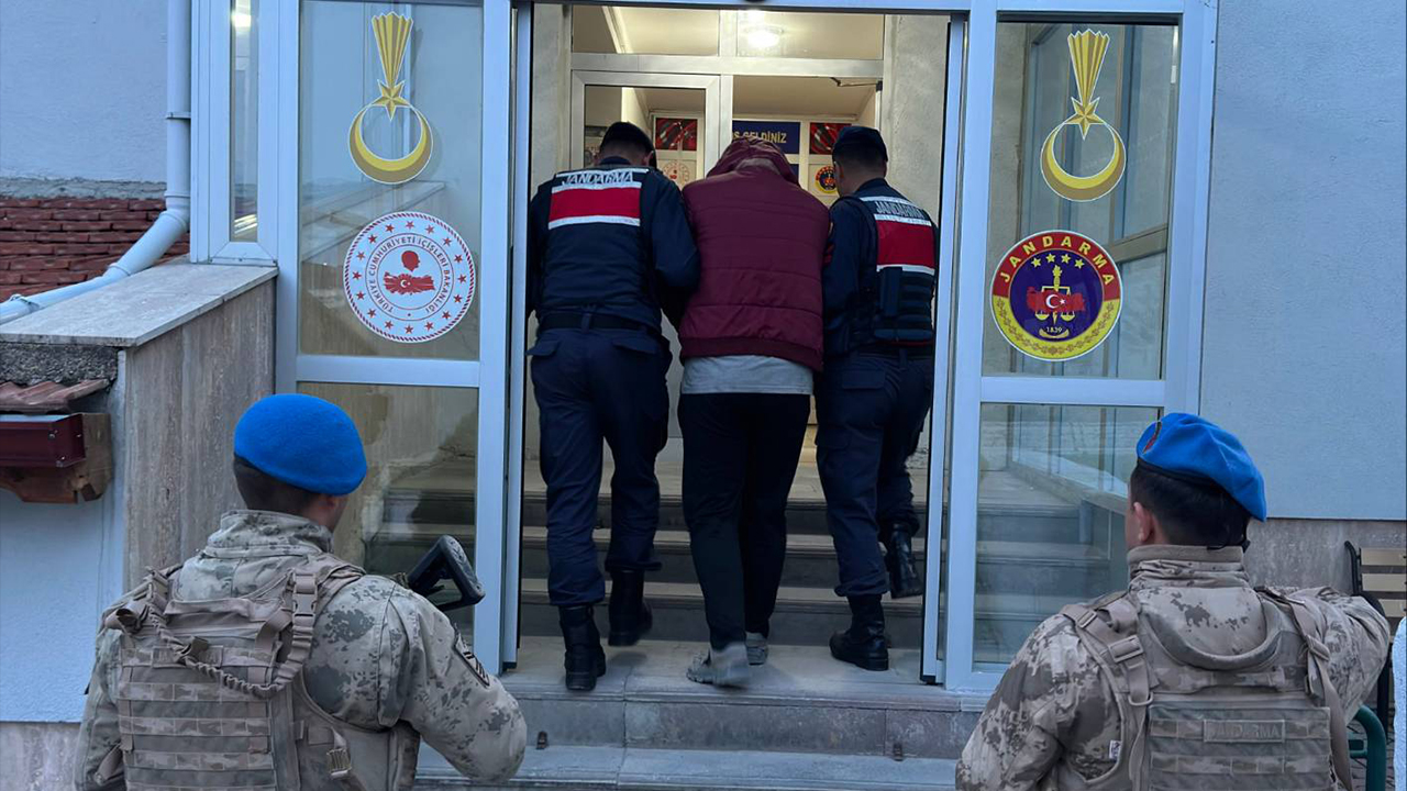 Yozgat'ta terör operasyonu: jandarmadan kaçamadılar