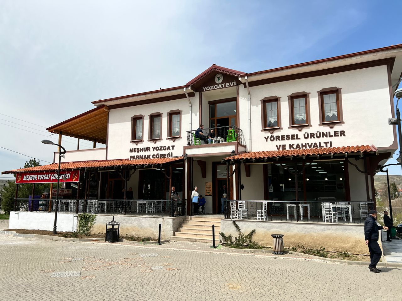 Sarıhacılı’da Kahvaltı Keyfi: Yöresel Tesis Yenilendi