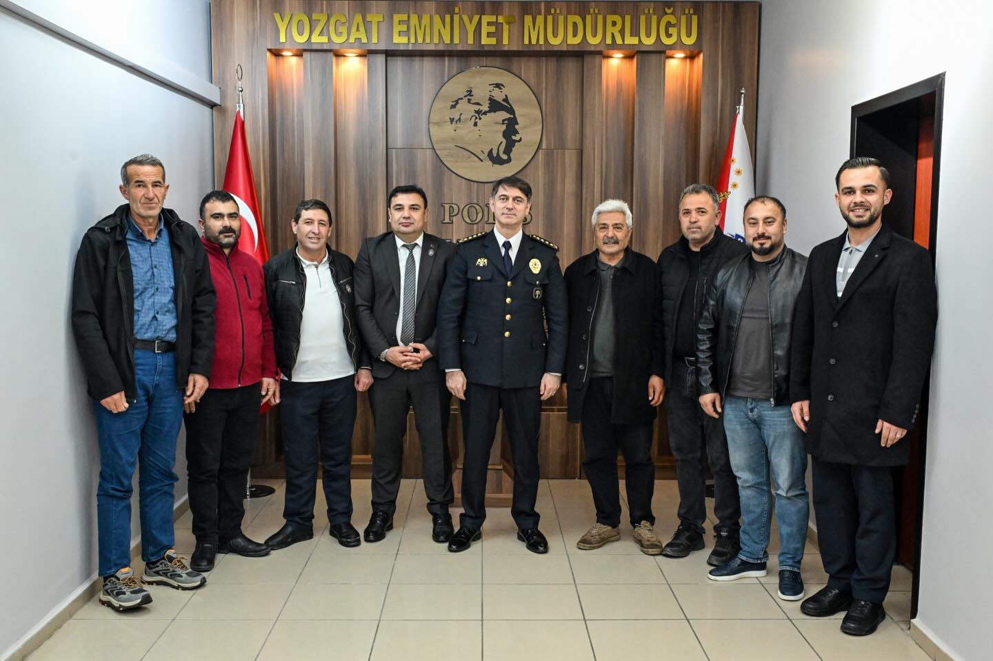 Yozgat’ta Polis Haftasında Anlamlı Ziyaret: Şehit Aileleri ve Gaziler Derneği’nden Emniyet Müdürlüğüne Destek Mesajı