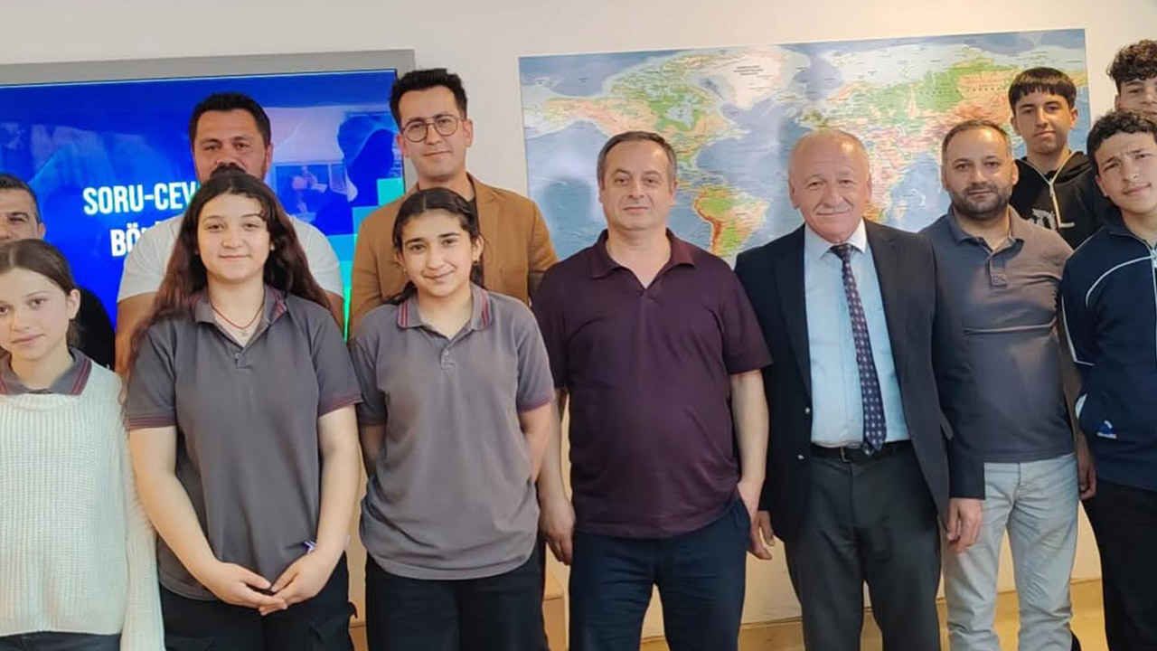 TÜBİTAK Bilim Söyleşileri’nde Çevreci Mühendislik Anlatıldı: Hakan Yurtkuran Öğrencilerle Gemerek’te Buluştu