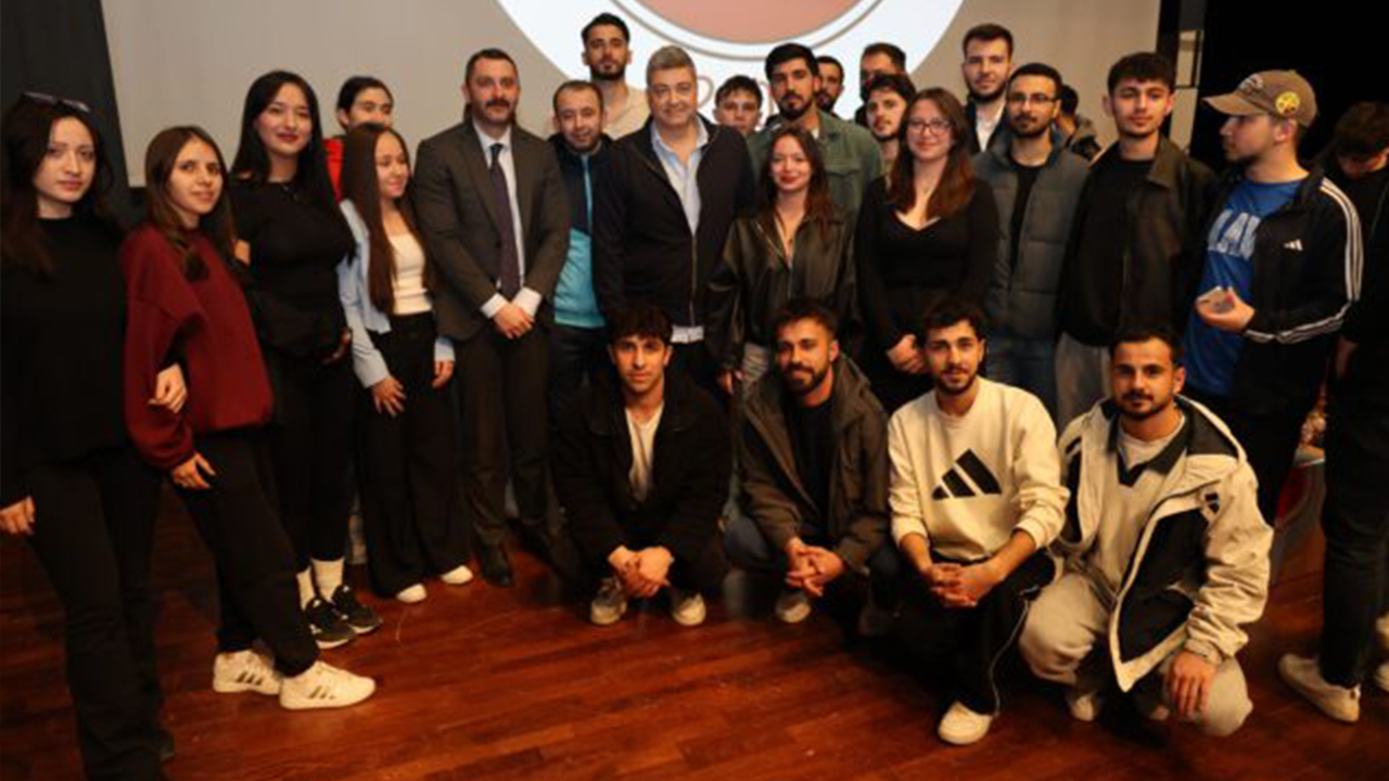 Ünlü Antrenör Levent Şahin Yozgat’ta Öğrencilerle Buluştu