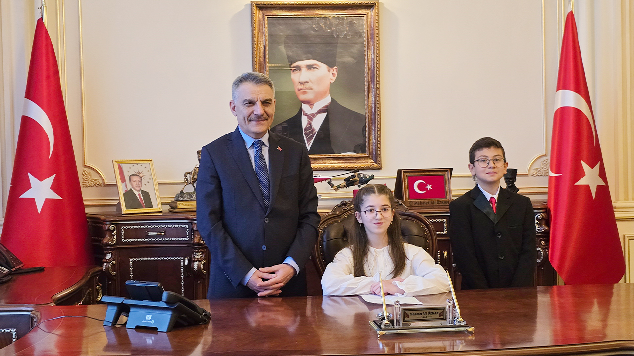 Yozgat’ta Vali Emniyet Müdürünü aradı talimatı verdi: okullar güvenli olsun!