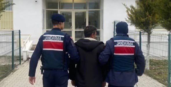 Yozgat’ta Jandarmadan Operasyon! 2 Hükümlü Yakalanarak Cezaevine Gönderildi