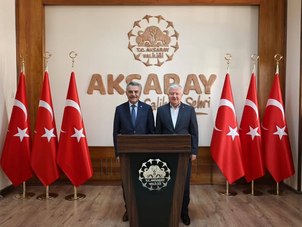 Yozgat Protokolünden Aksaray’ın Yeni Valisi Murat Duru’ya Hayırlı Olsun Ziyareti