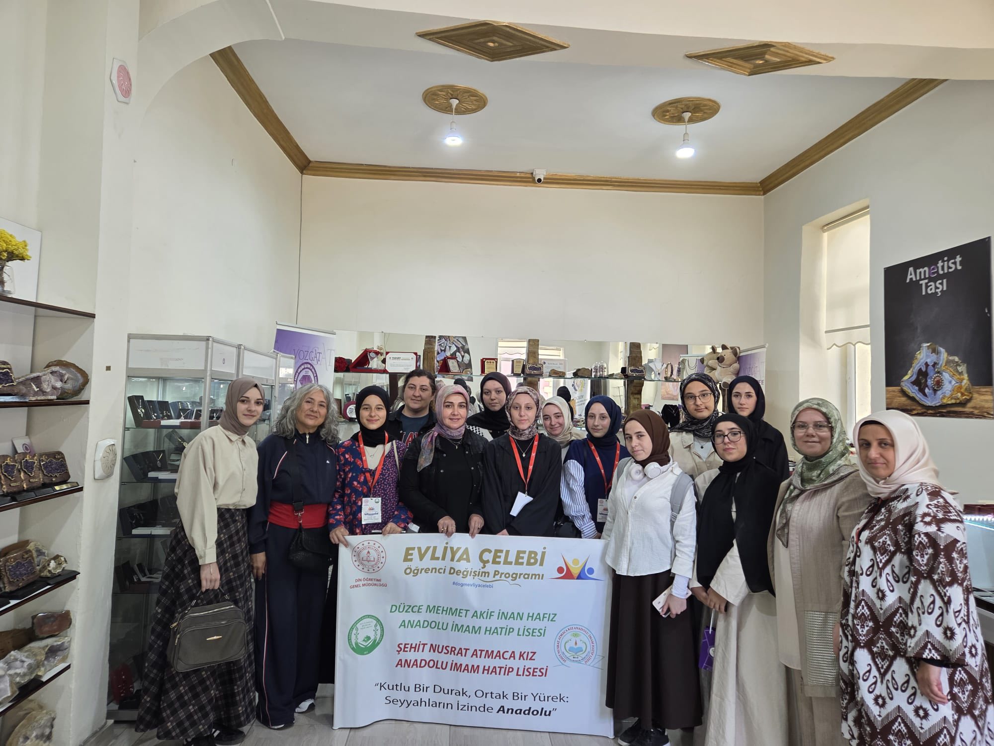 Aydıncık Kadın Girişimci Kooperatifi Düzceli Öğrencileri Kültür Evi’nde Ağırladı