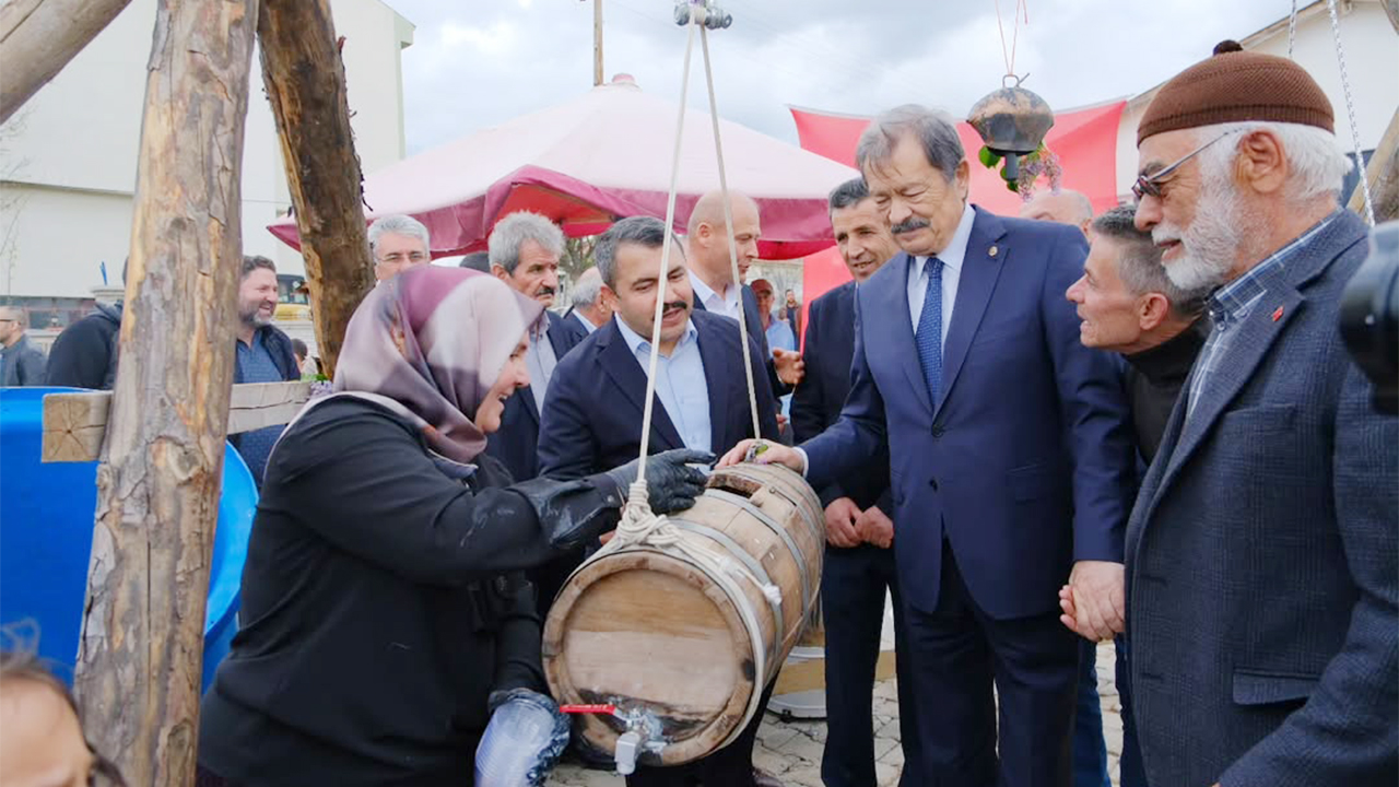 Akdağmadeni’nde Lozan Mübadilleri Derneği’nden Hıdırellez Coşkusu
