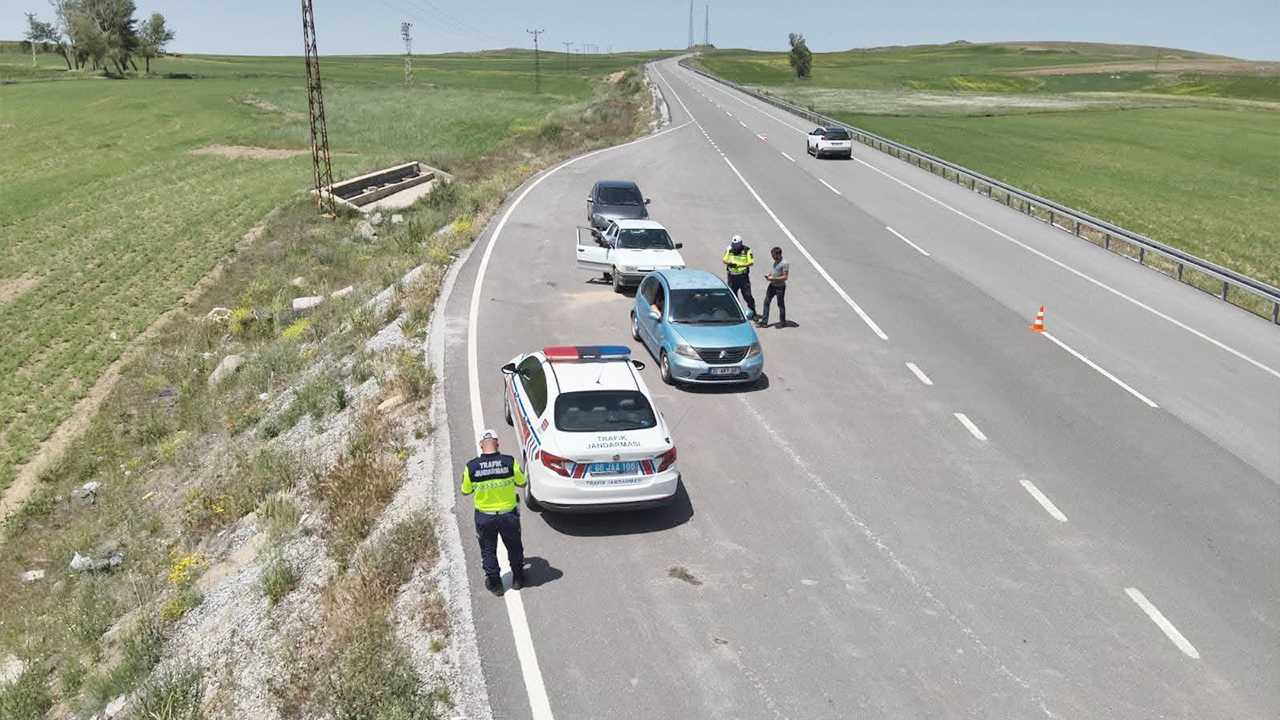 Yozgat’ta Bayram Güvenliği Üst Seviyede: Polis ve Jandarma 7/24 Sahada
