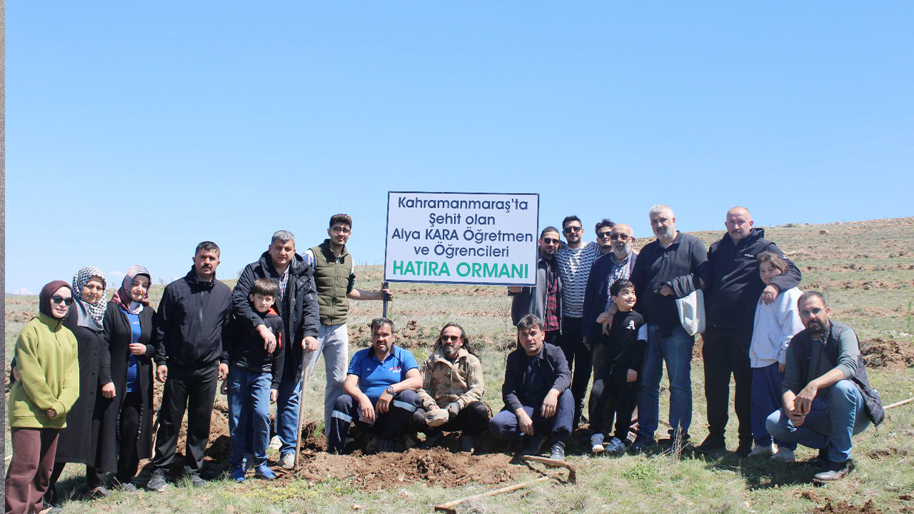 Sorgun’da Şehit Öğretmen ve Öğrenciler Anısına 500 Fidan Toprakla Buluştu