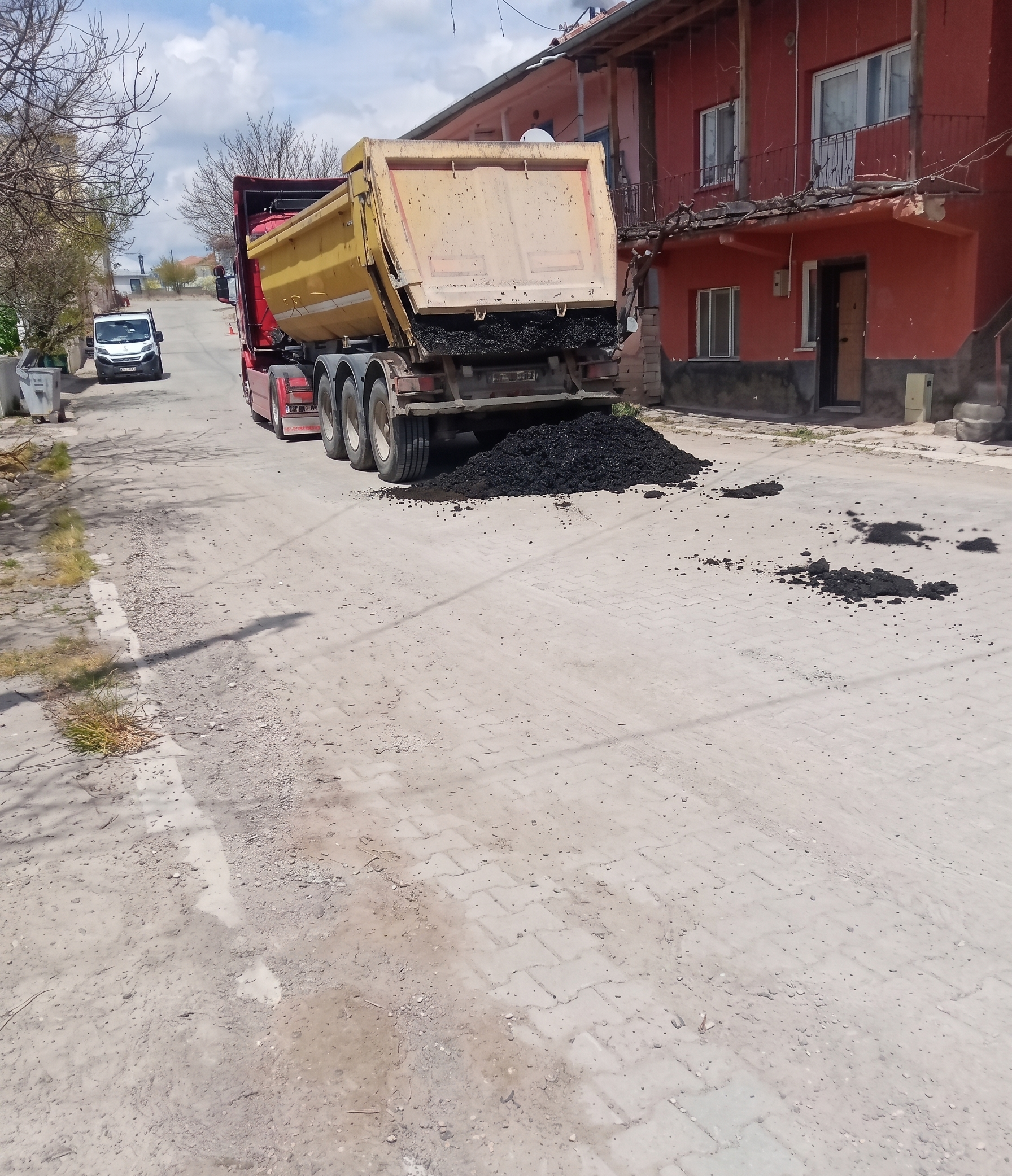 Yozgat’ta Çevre Skandalı! Şehir İçine Atık Döken Firma Suçüstü Yakalandı, Cezadan Kaçamadı