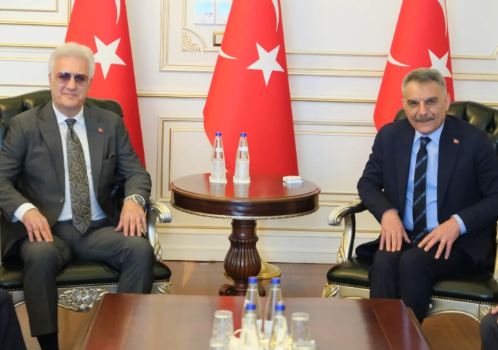 Tamer Karadağlı Yozgat’ta: Sanat Projeleri Masada