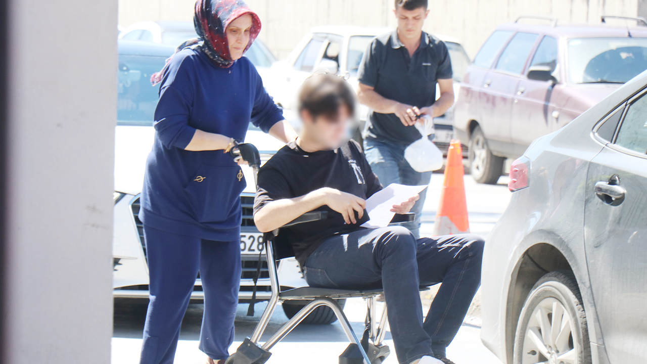 Acemi kasaplar acilleri doldurdu: "Amca beni yaktın"