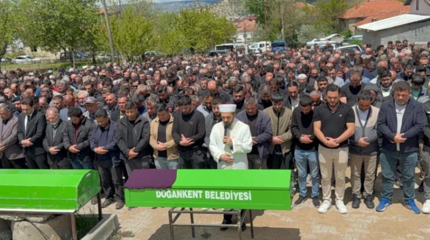 Yozgat’ta Acı Veda: 2 Öğrenci ve Şoför Defnedildi