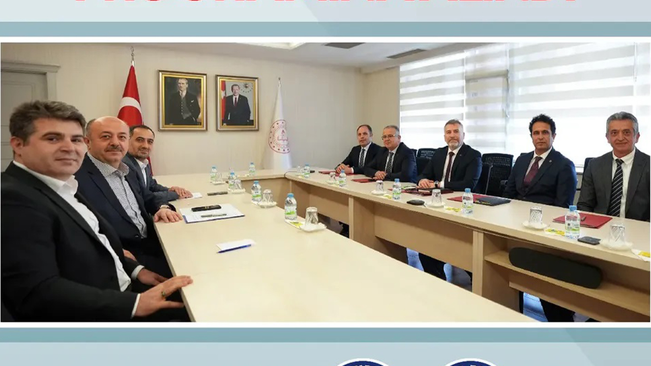Eğitim Bir-Sen Talepleri Programa Alındı