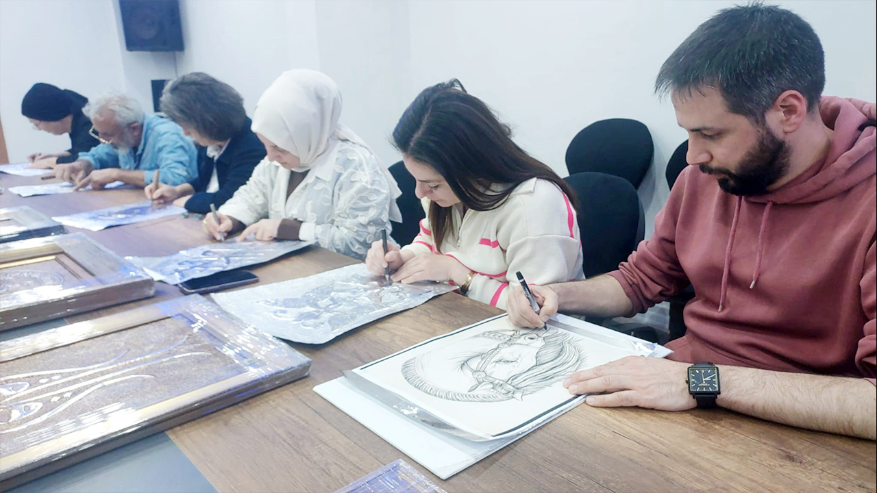 Yozgat’ta Öğretmenlerden Sanatsal Dönüşüm: Rölyef Eserleri Sergiye Hazırlanıyor