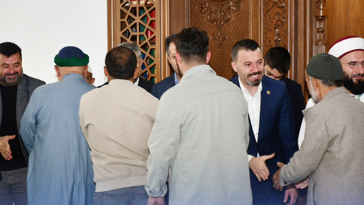 AK Parti Yozgat Milletvekili Süleyman Şahan Bayramı baba ocağında geçiriyor!