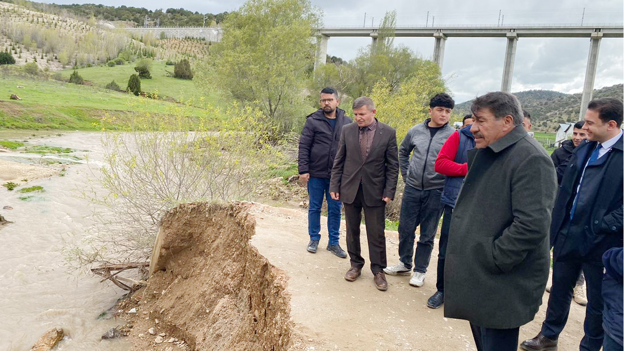 Yozgat’ta sel felaketi sonrası köprü hasarı yerinde incelendi