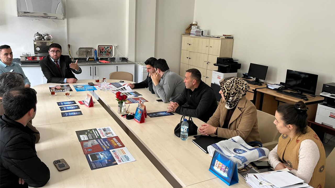 Türk Eğitim-Sen Yozgat Şube Başkanı Yılmaz: Eğitim Çalışanlarının İradesine Baskıya İzin Vermeyiz